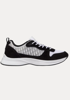 B25" Sneaker