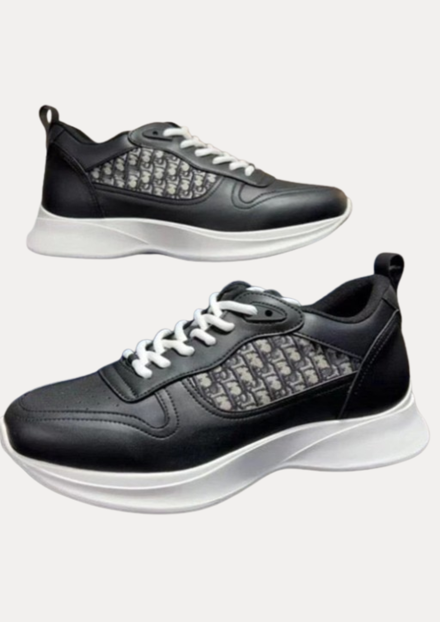 B25" Sneaker