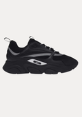 B22" Sneaker