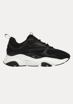 B22" Sneaker