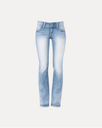 FROSTAUSGESTELLTE JEANS