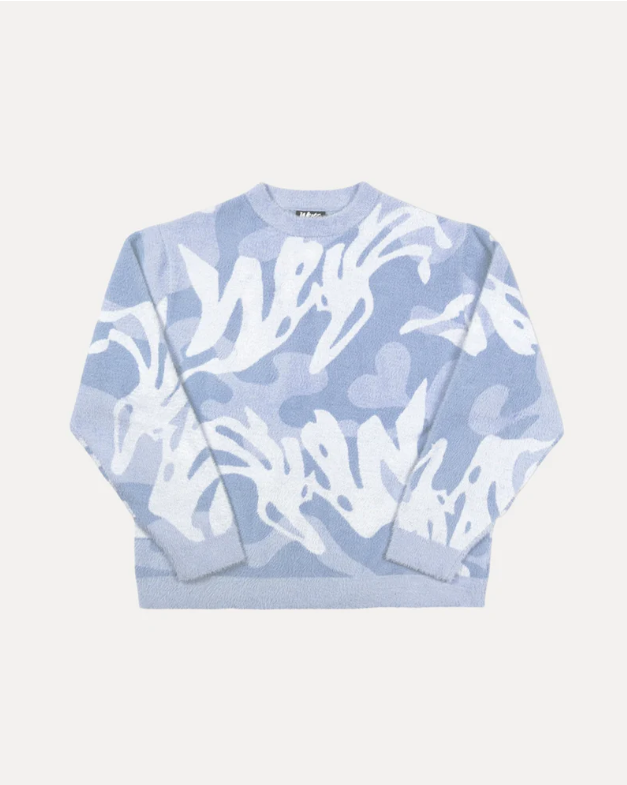 FLUFFY SWEATER